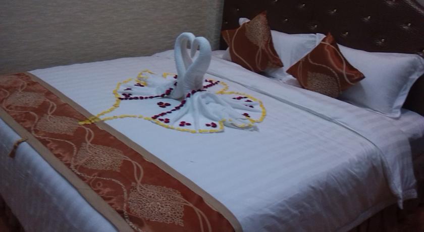 Wilson Hotel Мандалей Екстериор снимка