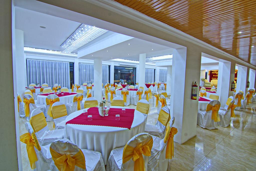 Wilson Hotel Мандалей Екстериор снимка