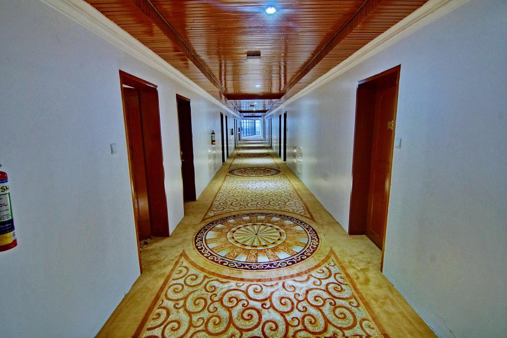 Wilson Hotel Мандалей Екстериор снимка
