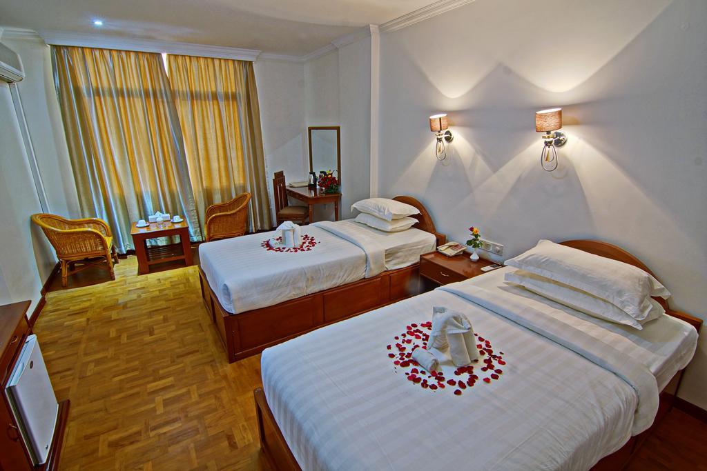Wilson Hotel Мандалей Стая снимка