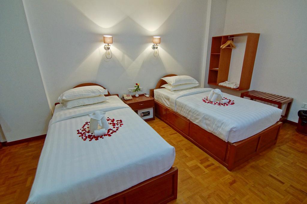 Wilson Hotel Мандалей Стая снимка